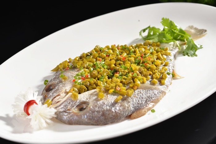 河鲜泡豇豆鱼